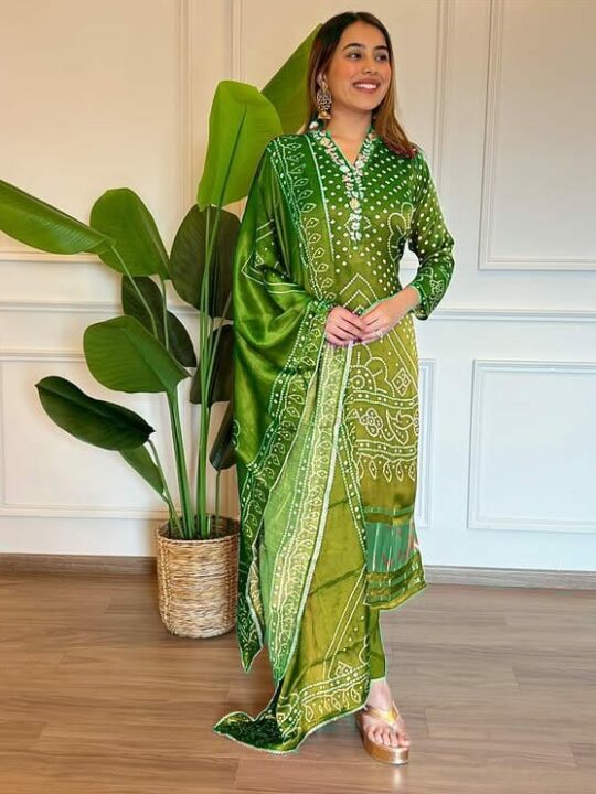 Stunning Chinon Silk Designer Kurti Pant Dupatta Set