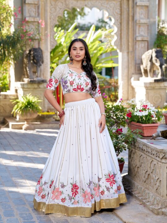 Full set of Georgette Lehenga Choli with Dupatta