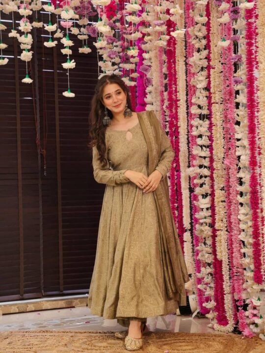 Pramukhmart Chinon Silk Bandhani Suit Set – Anarkali Gown with Dupatta