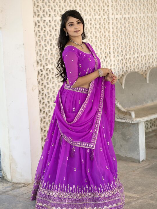 Embroidered chaniya choli set with dupatta