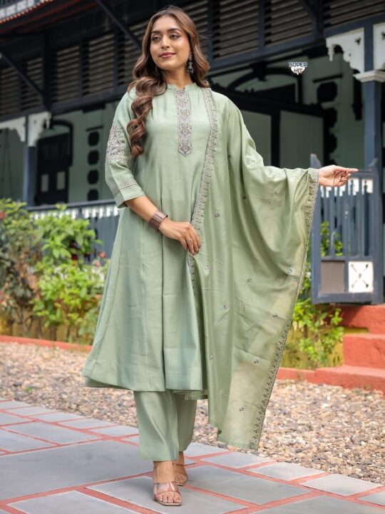 Elegant embroidered muslin silk salwar kameez with chanderi dupatta – Pramukhmart