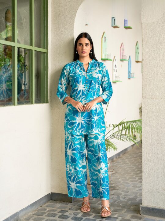 Side pose of stylish co-ord set for plus-size women