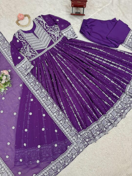 Dupatta with Lace and Rivet Moti Detailing
