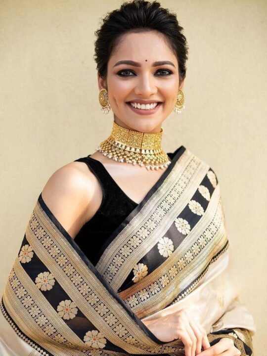 premium soft lichi silk