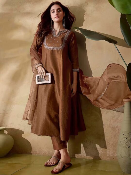 heavy kurti set with embroidery and organza dupatta – Pramukhmart