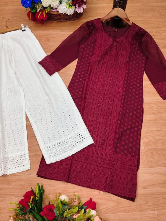 Cotton chikankari palazzo pants – Side view